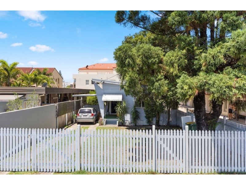 2265 Gold Coast Highway, Mermaid Beach QLD 4218