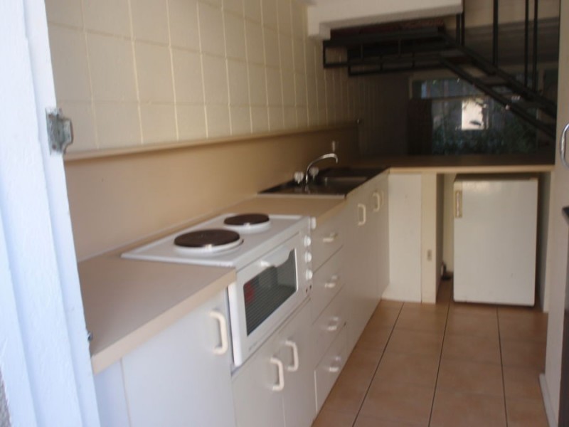 14/2309 “Seahorse Apartments” Gold Coast Highway, Mermaid Beach QLD 4218