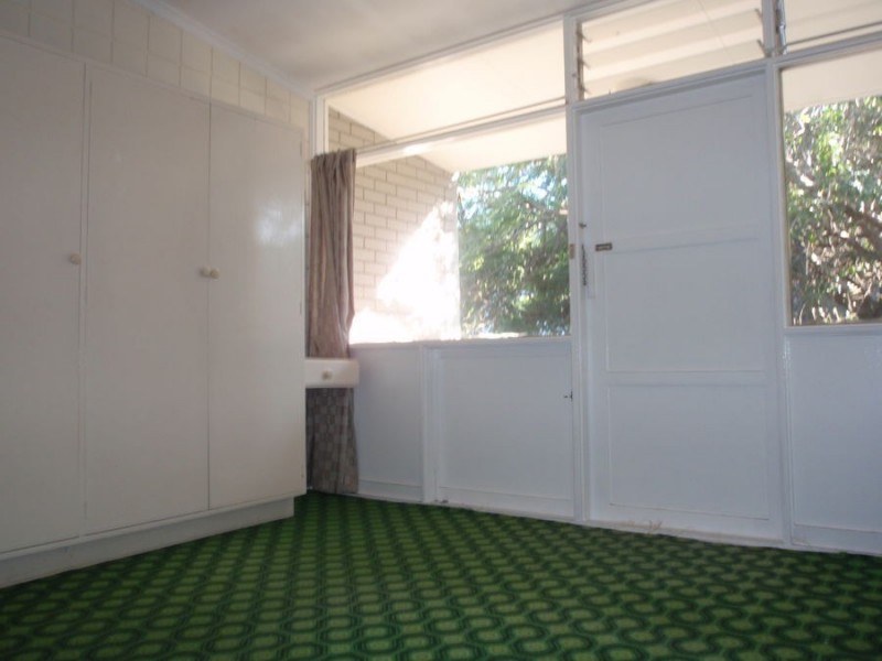14/2309 “Seahorse Apartments” Gold Coast Highway, Mermaid Beach QLD 4218