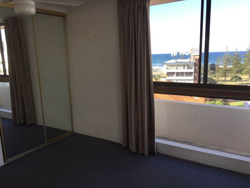 14/12-14 Queensland Avenue, Broadbeach QLD 4218