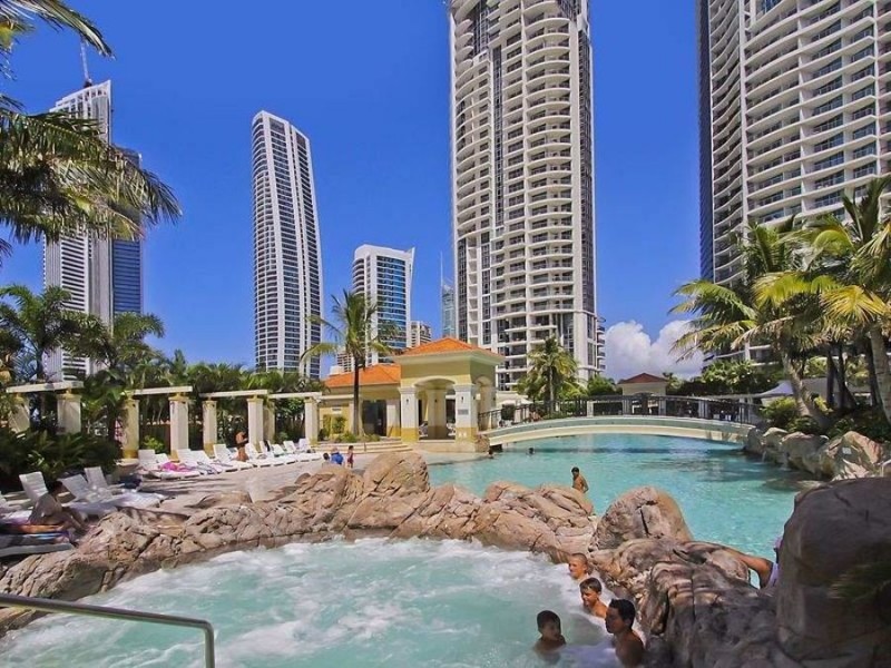 2032/23 Ferny Ave – ‘Chevron Renaissance’, Surfers Paradise QLD 4217