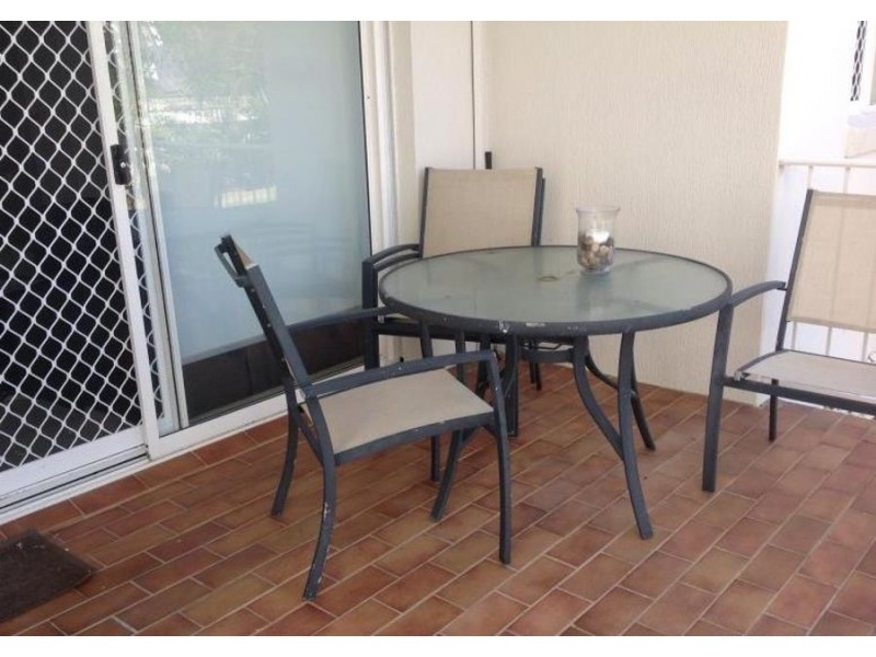 8 300 The Esplanade, Burleigh Heads QLD 4220