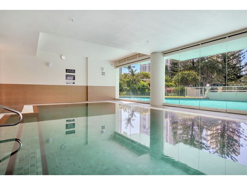 401 1 Peak Avenue, Main Beach QLD 4217
