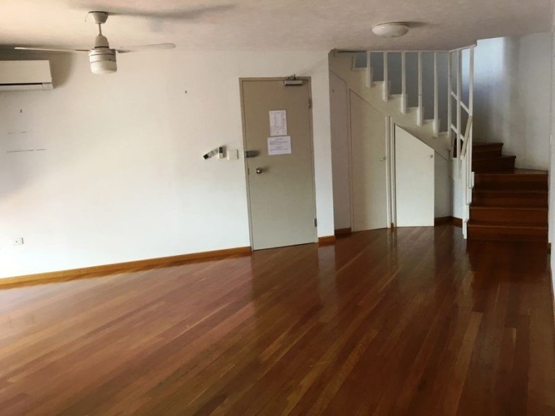 19/36 Australia Ave, Broadbeach QLD 4218