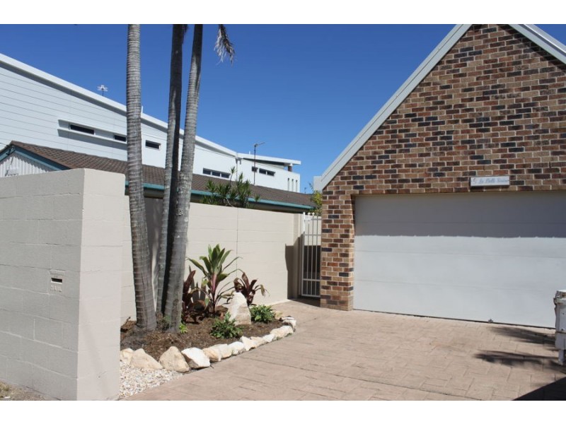 1/30 Sunbrite Avenue, Mermaid Beach QLD 4218