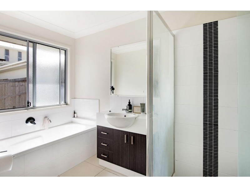 19/20 Bedford Rd, Pimpama QLD 4209