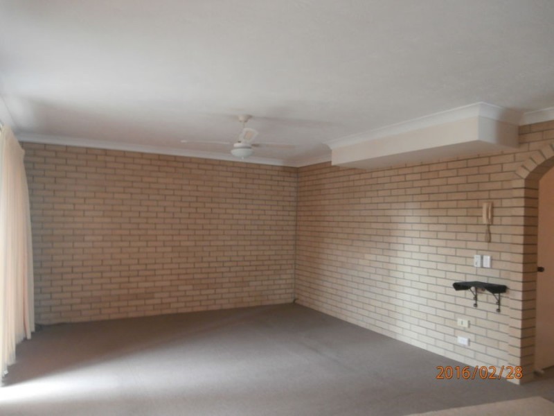 7/2301 Gold Coast Highway “La Costa Village”, Mermaid Beach QLD 4218