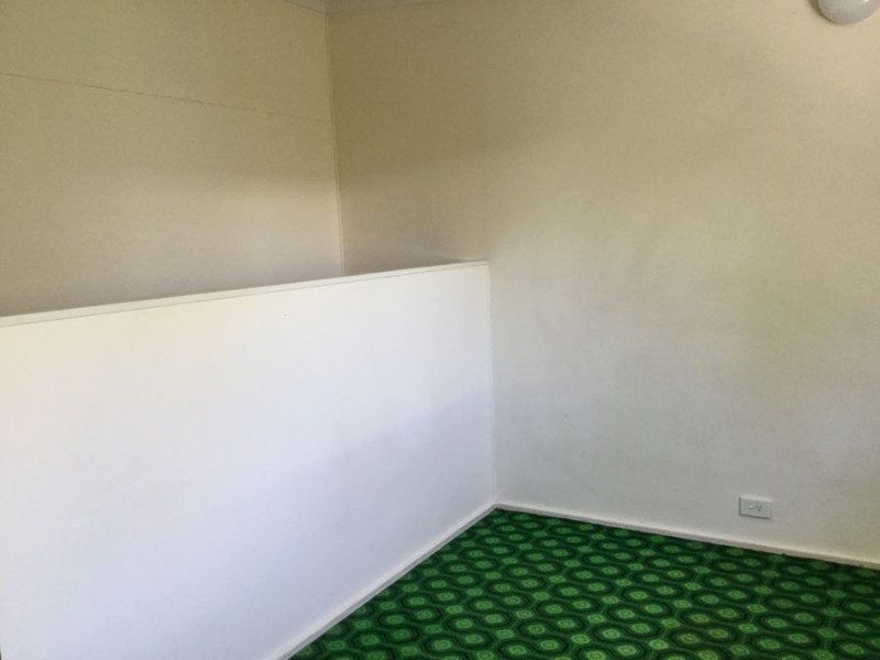 17/2309 Gold Coast Highway “Seahorse Apartments”, Mermaid Beach QLD 4218