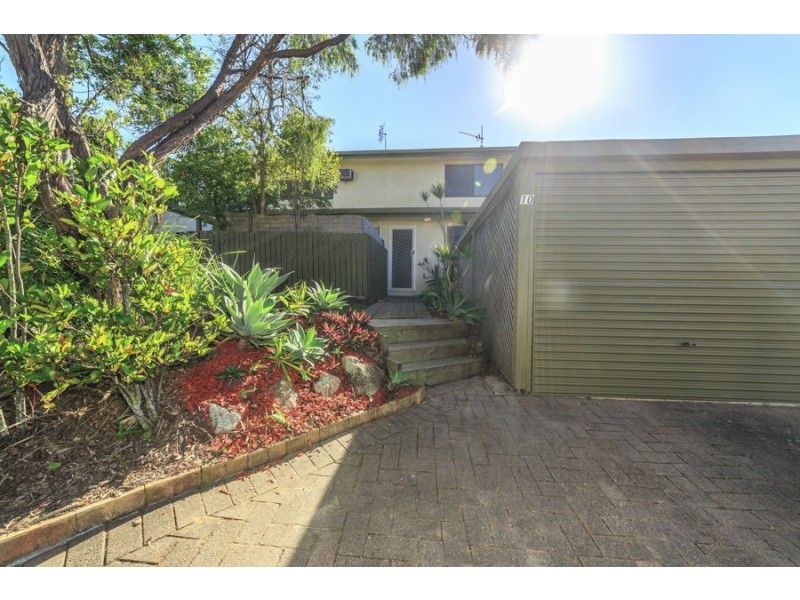 10/71 Olsen Avenue, Labrador QLD 4215
