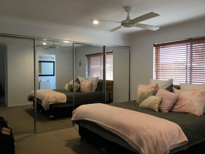 23 Honeyeater Drive, Burleigh Waters QLD 4220