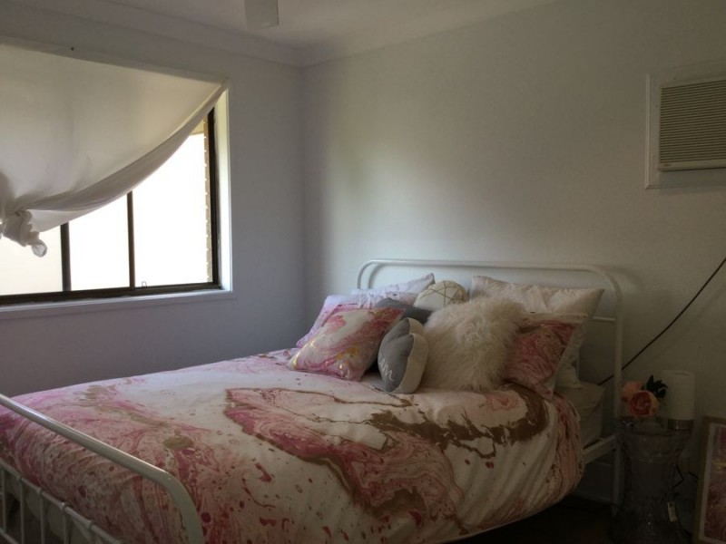 23 Honeyeater Drive, Burleigh Waters QLD 4220