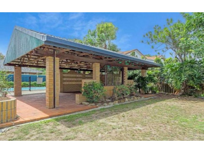 19 Sovereign Drive, Mermaid Waters QLD 4218