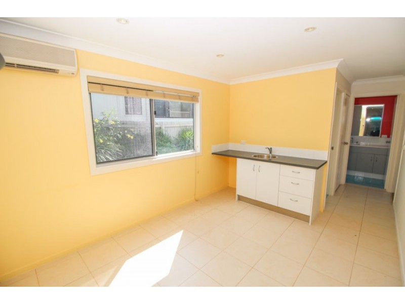 19 Cronulla Avenue, Mermaid Beach QLD 4218