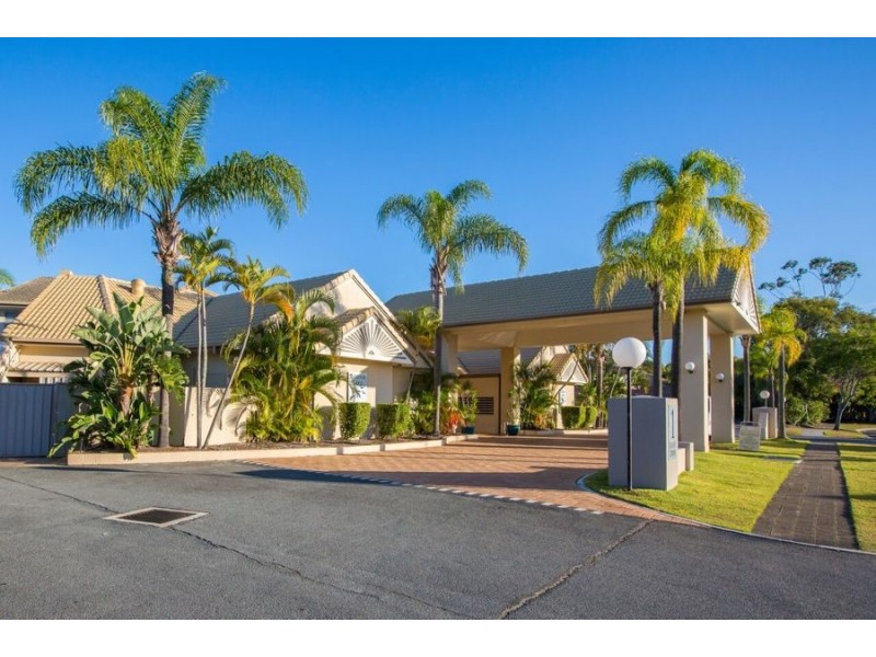 50/1 Resort Drive, Robina QLD 4226