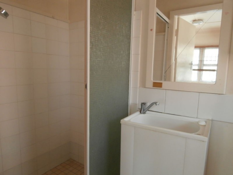 6/24 Thornton Street, Surfers Paradise QLD 4217