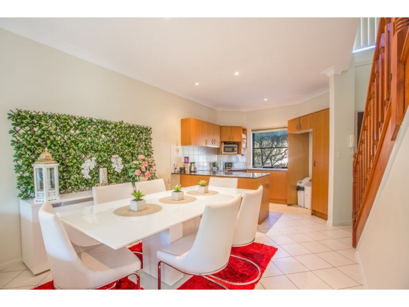 5/141 Cotlew Street, Ashmore QLD 4214