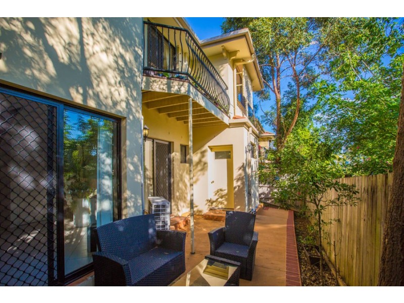 5/141 Cotlew Street, Ashmore QLD 4214