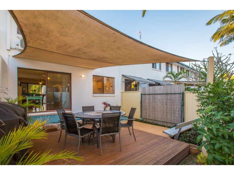 18/2-34 Karbunya Street, Mermaid Waters QLD 4218