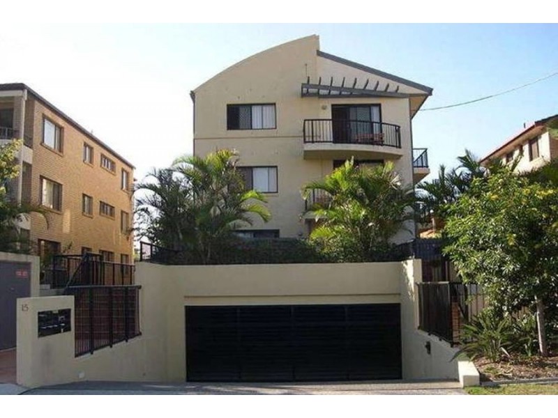 8/15 Britannia Avenue, Broadbeach QLD 4218