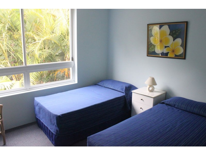 42/28 Chairlift Avenue “Santorini by the Sea”, Mermaid Beach QLD 4218