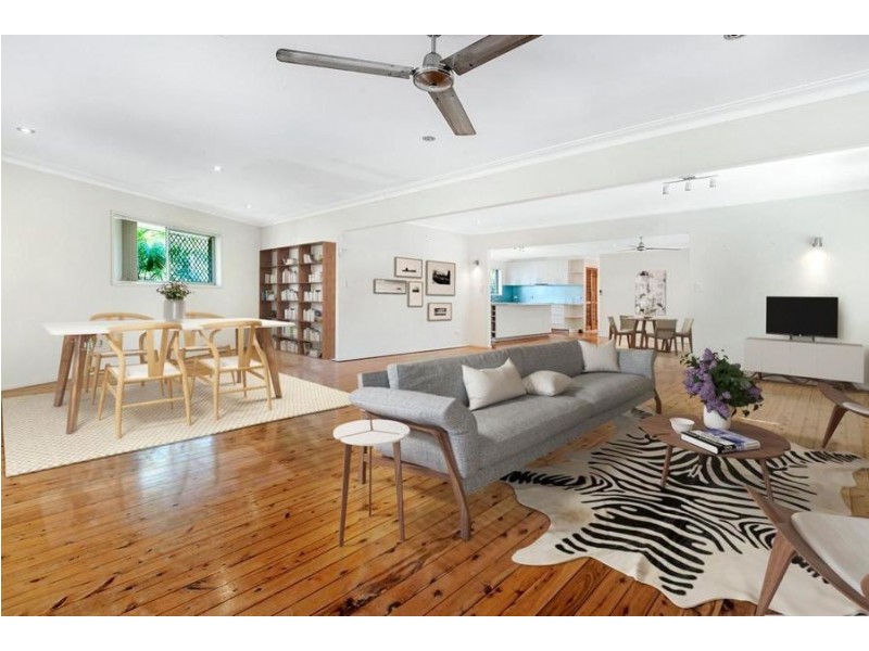 15 Kallay Street, Miami QLD 4220