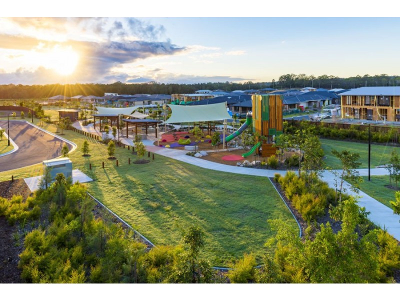 39 Danbulla St, Pimpama QLD 4209