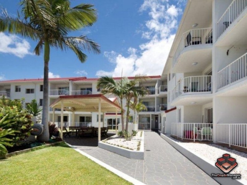 4/300 The Esplanade, Miami QLD 4220