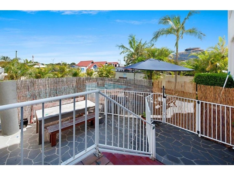 4/300 The Esplanade, Miami QLD 4220