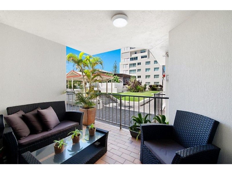 4/300 The Esplanade, Miami QLD 4220
