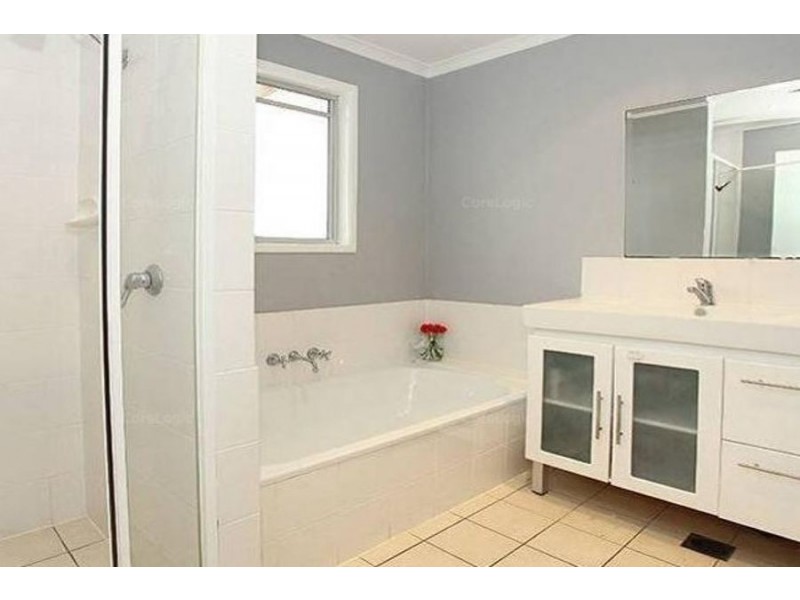 5 Jerilderie Court, Nerang QLD 4211