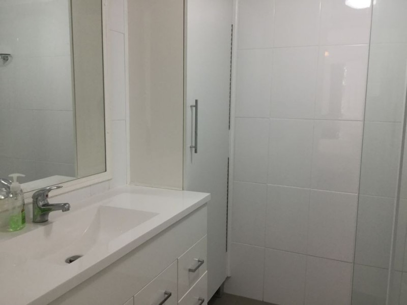 13/28 Chairlift Avenue “Santorini by the Sea”, Mermaid Beach QLD 4218
