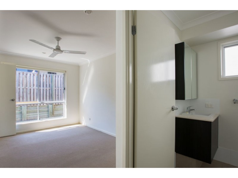 39 Danbulla St, Pimpama QLD 4209