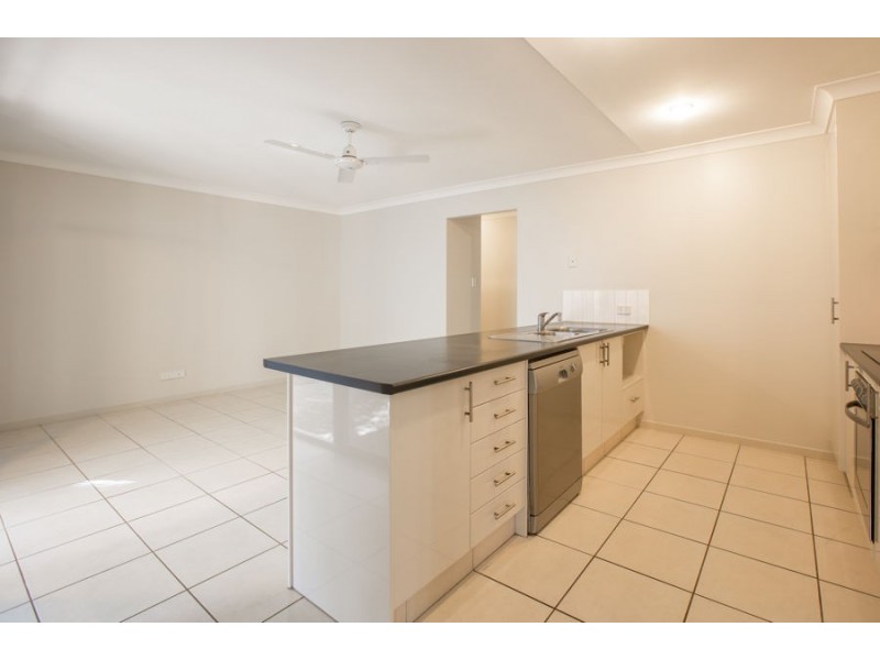 65 Antonson Crescent, Mudgeeraba QLD 4213