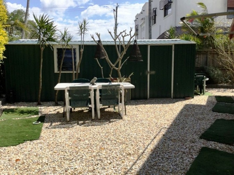 5 Schuster Crescent, Miami QLD 4220