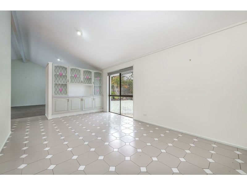 9 Carlingford Place, Robina QLD 4226