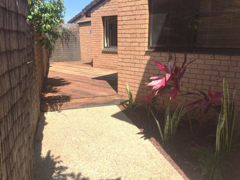 1 80 Christine Avenue, Burleigh Waters QLD 4220