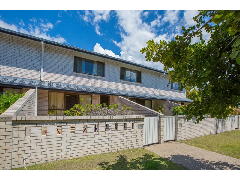 10/52 Bordeaux, Mermaid Waters QLD 4218