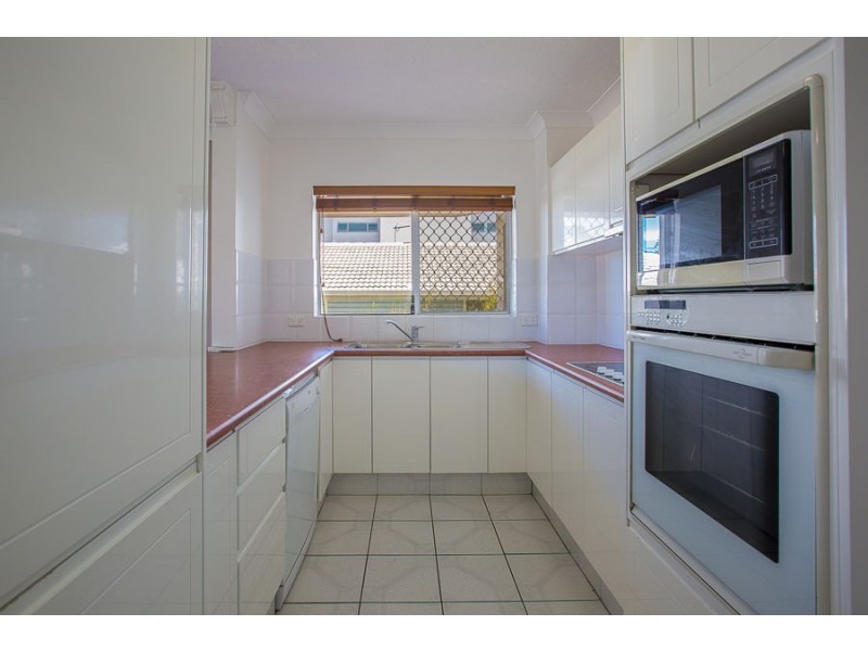 3/6 Petrel Avenue, Mermaid Beach QLD 4218