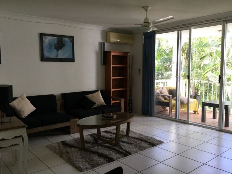 31/28 Chairlift Avenue “Santorini by the Sea”, Mermaid Beach QLD 4218