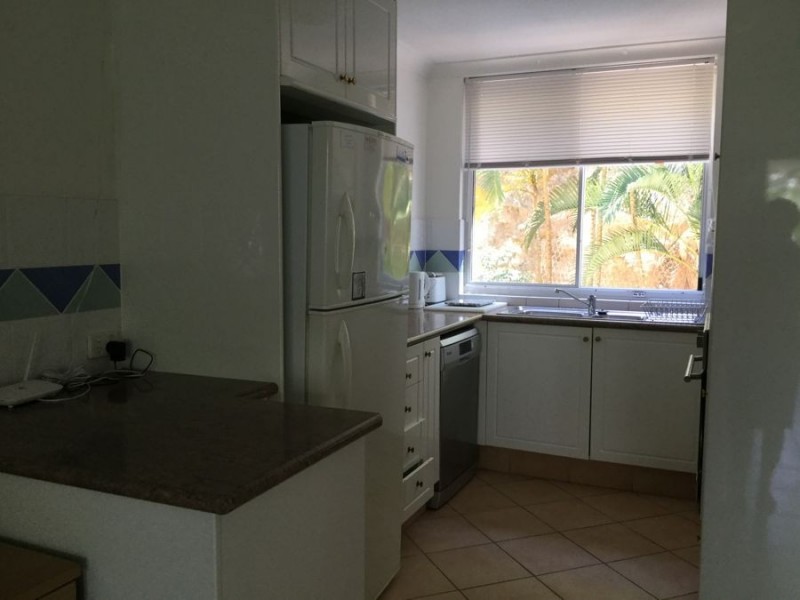 31/28 Chairlift Avenue “Santorini by the Sea”, Mermaid Beach QLD 4218