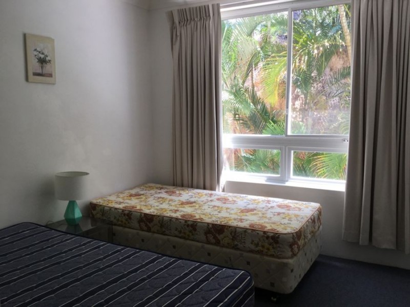 31/28 Chairlift Avenue “Santorini by the Sea”, Mermaid Beach QLD 4218