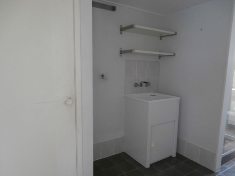 6/215 Surf Parade, Broadbeach QLD 4218