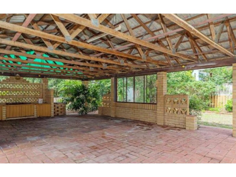 19 Sovereign Drive, Mermaid Waters QLD 4218