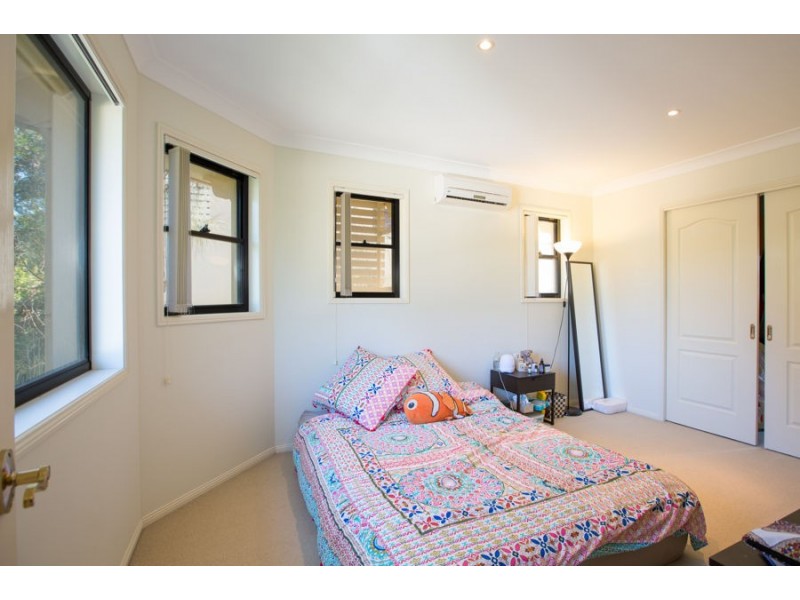 4/141 Cotlew Street, Ashmore QLD 4214