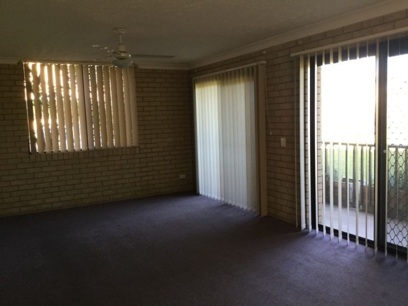 2/2301 Gold Coast Highway “La Costa Village”, Mermaid Beach QLD 4218