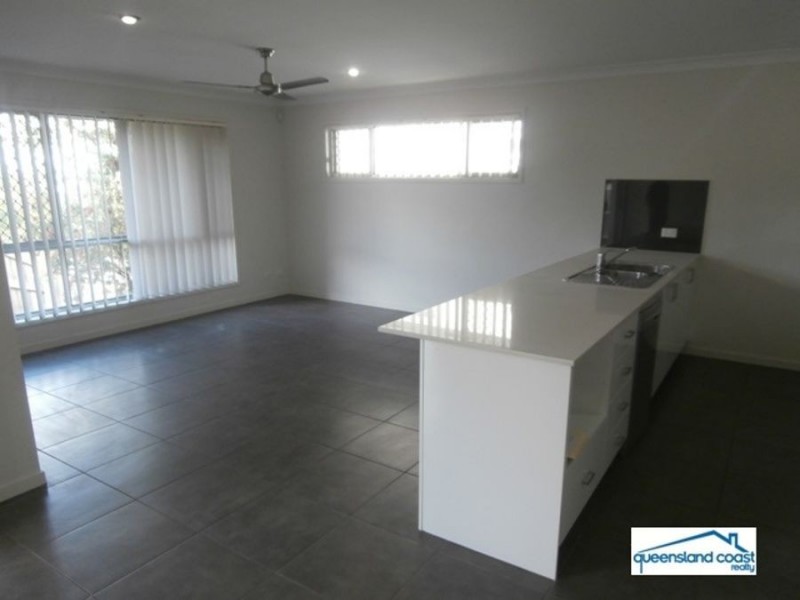9 Katie Street, Pimpama QLD 4209