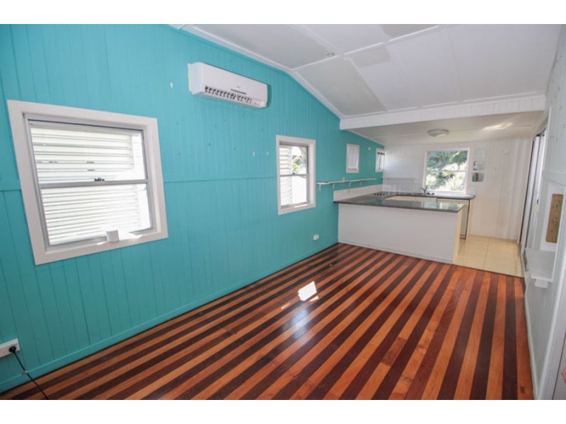 19 Cronulla Avenue, Mermaid Beach QLD 4218