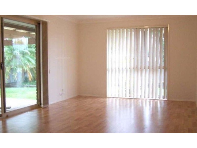 104 Auk Avenue, Burleigh Waters QLD 4220