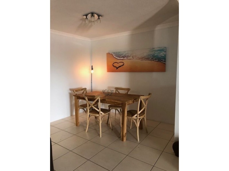 27/28 Chairlift Avenue ‘Santorini By The Sea’, Nobby Beach QLD 4218