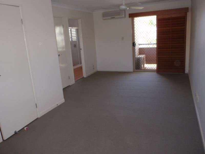 2/40 Heron Avenue, Mermaid Beach QLD 4218